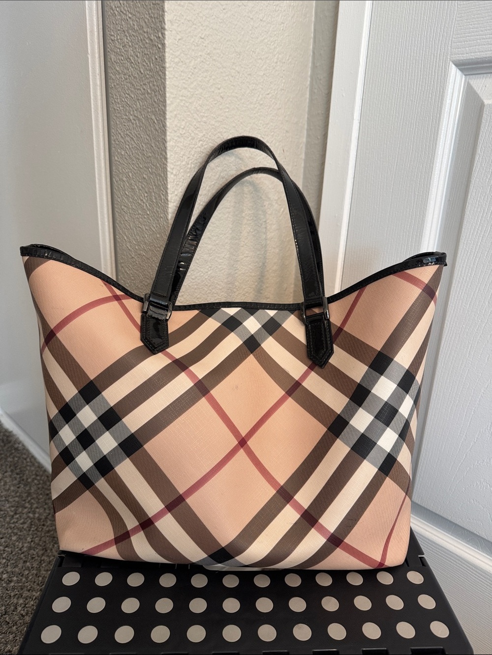 Burberry Beige Check Tote Bag with Black Handles- 100% AUTHENTIC